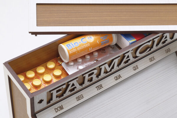 Caixa de Remédio Multi Funções - Cor Caramelo e Branca - Image 3