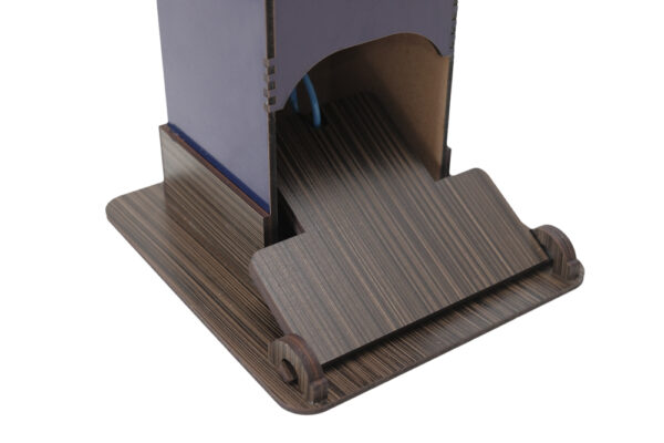Totem Infantil Suporte Para Álcool Em Gel acionamento Pedal - Tabaco e Branco - Image 6